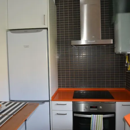 Charming To Feel Apartment Lissabon