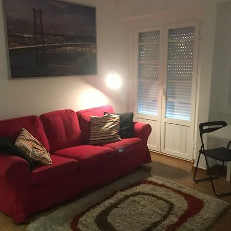 Apartament Charming To Feel